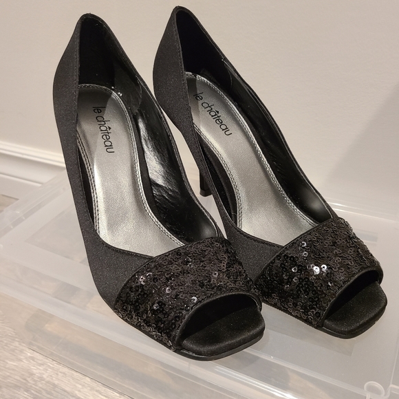 Le Chateau Heels - Picture 3 of 4